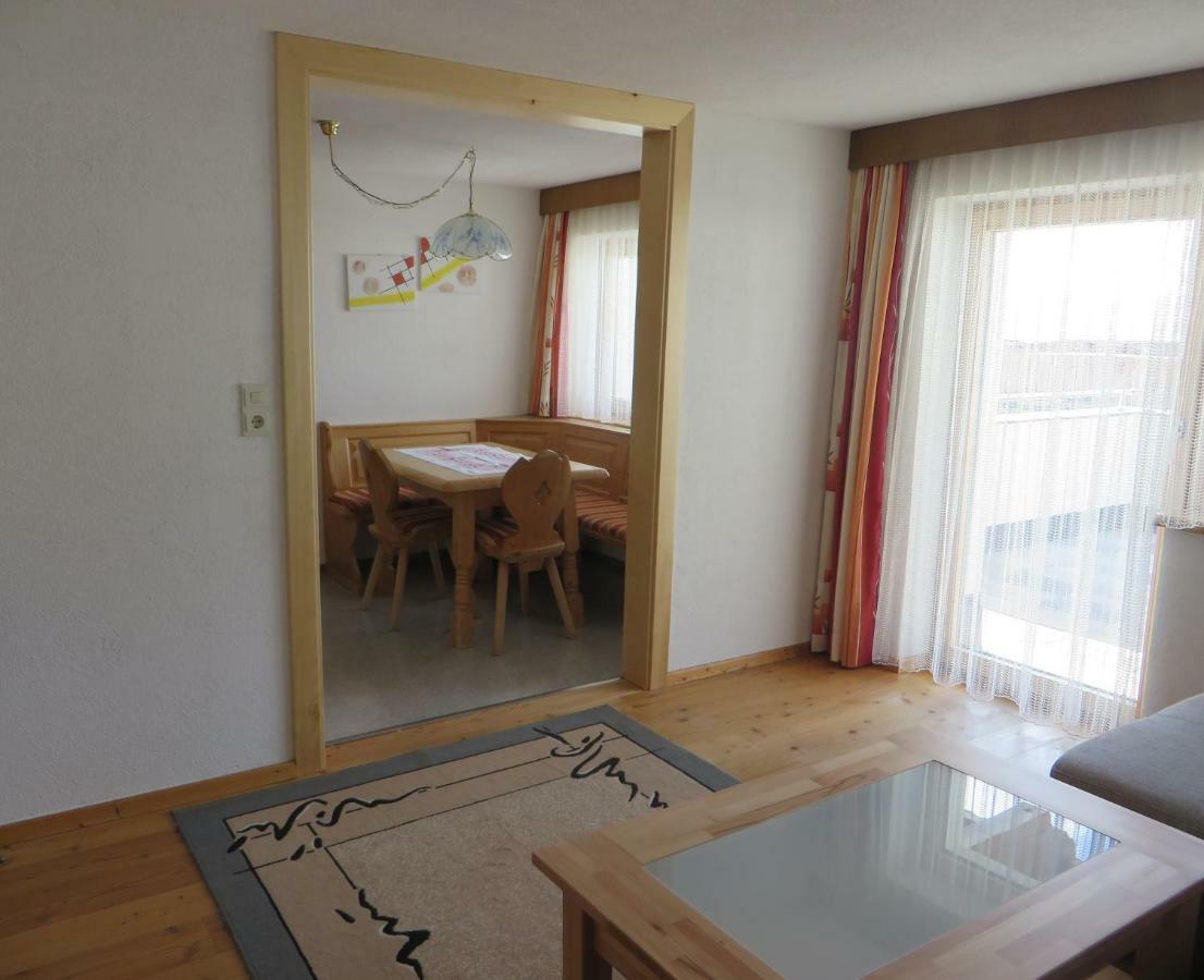 Apartamento Haus Daheim Niederthai Exterior foto